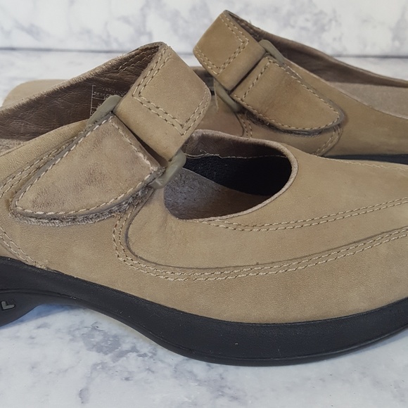 Merrell Topo Clutch Walking Comfort Shoe - Picture 4 of 7